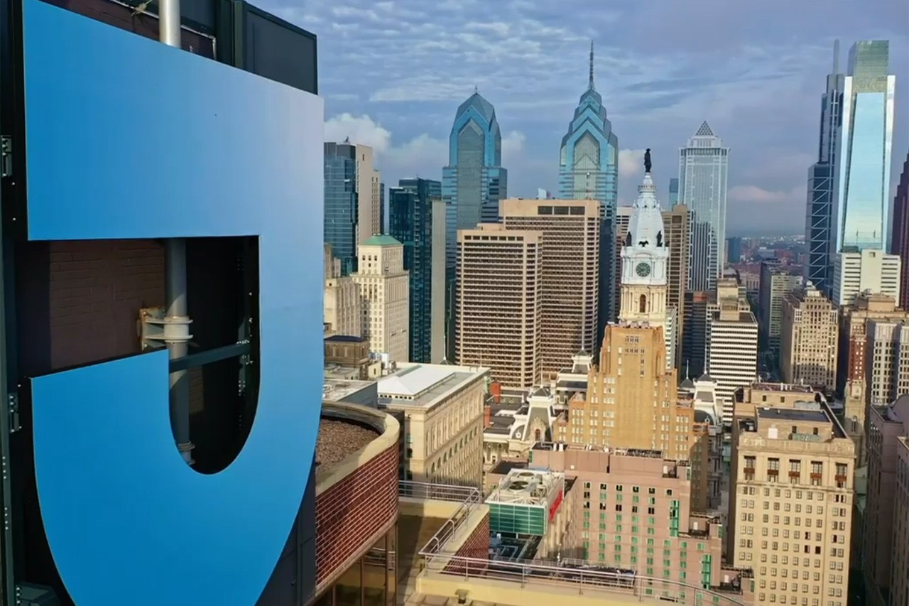 Philadelphia skyline and Jefferson J
